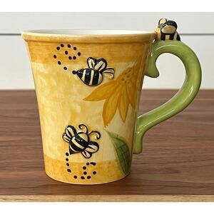 NWOT Pier 1 Imports 3D Bumble Bee Coffee Mug Flowers Yellow Hand Painted 12 oz.